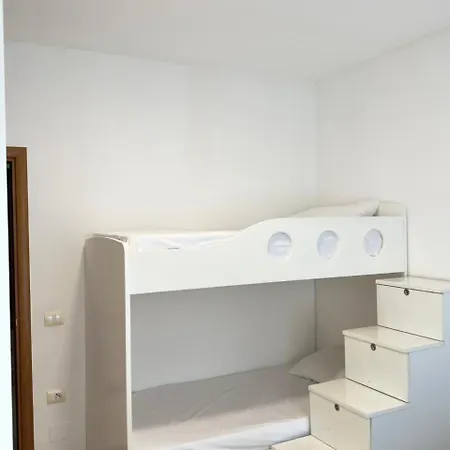 Titanic Seafront, Lungomare, Sleeps 6 Lejlighed *